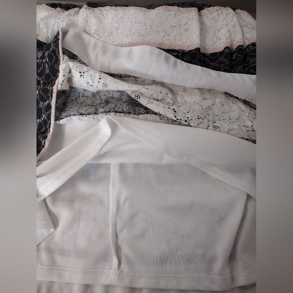 Signature Robbie Bee striped lace fit and flare dress size 14 - Picture 9 of 11